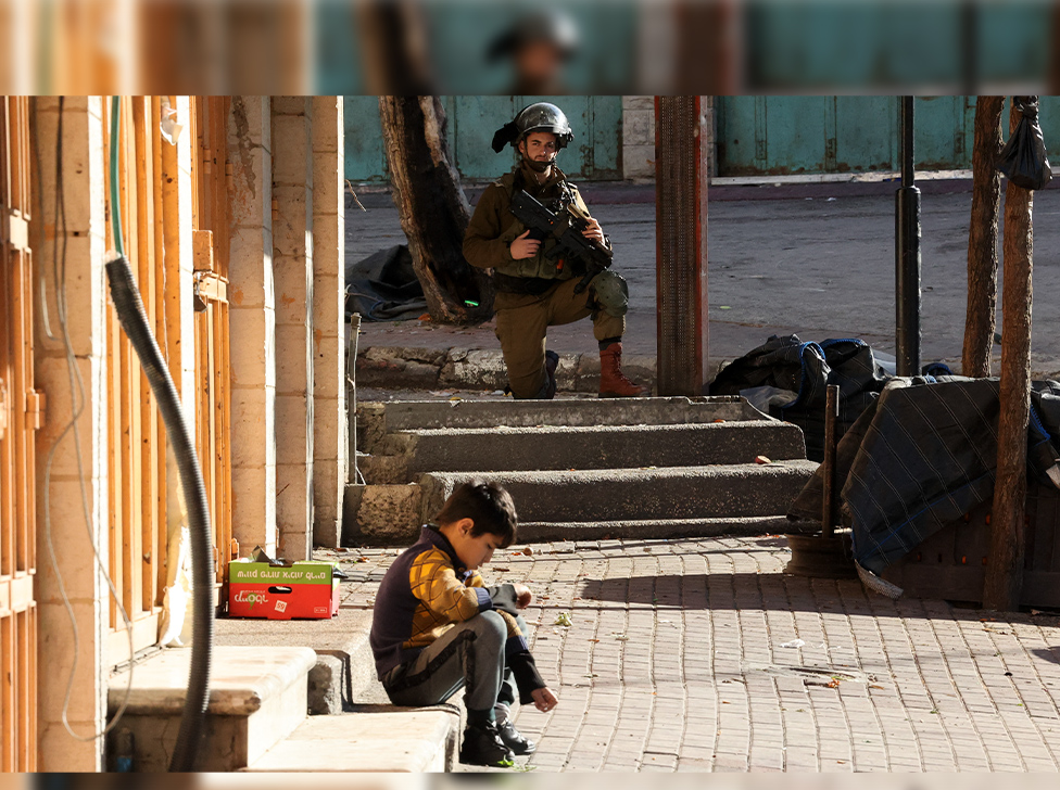 Israel Solider Young Boy.jpg