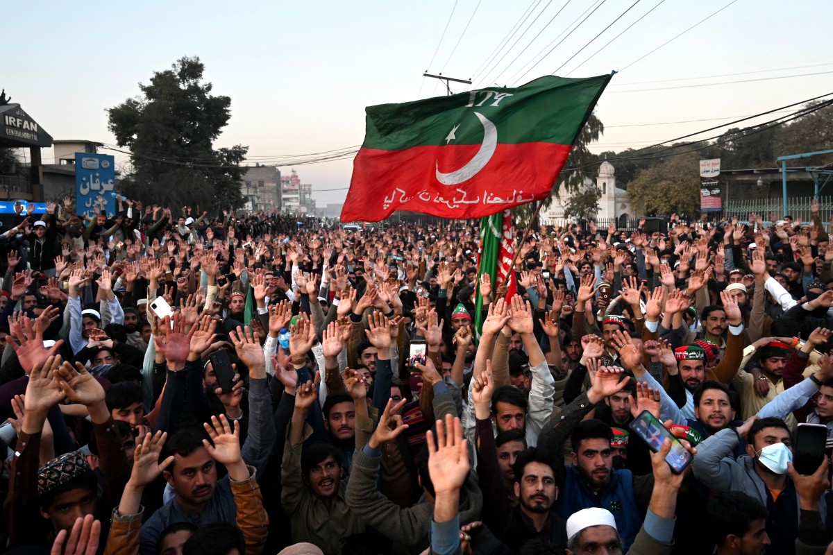 pti peshawar.jpg