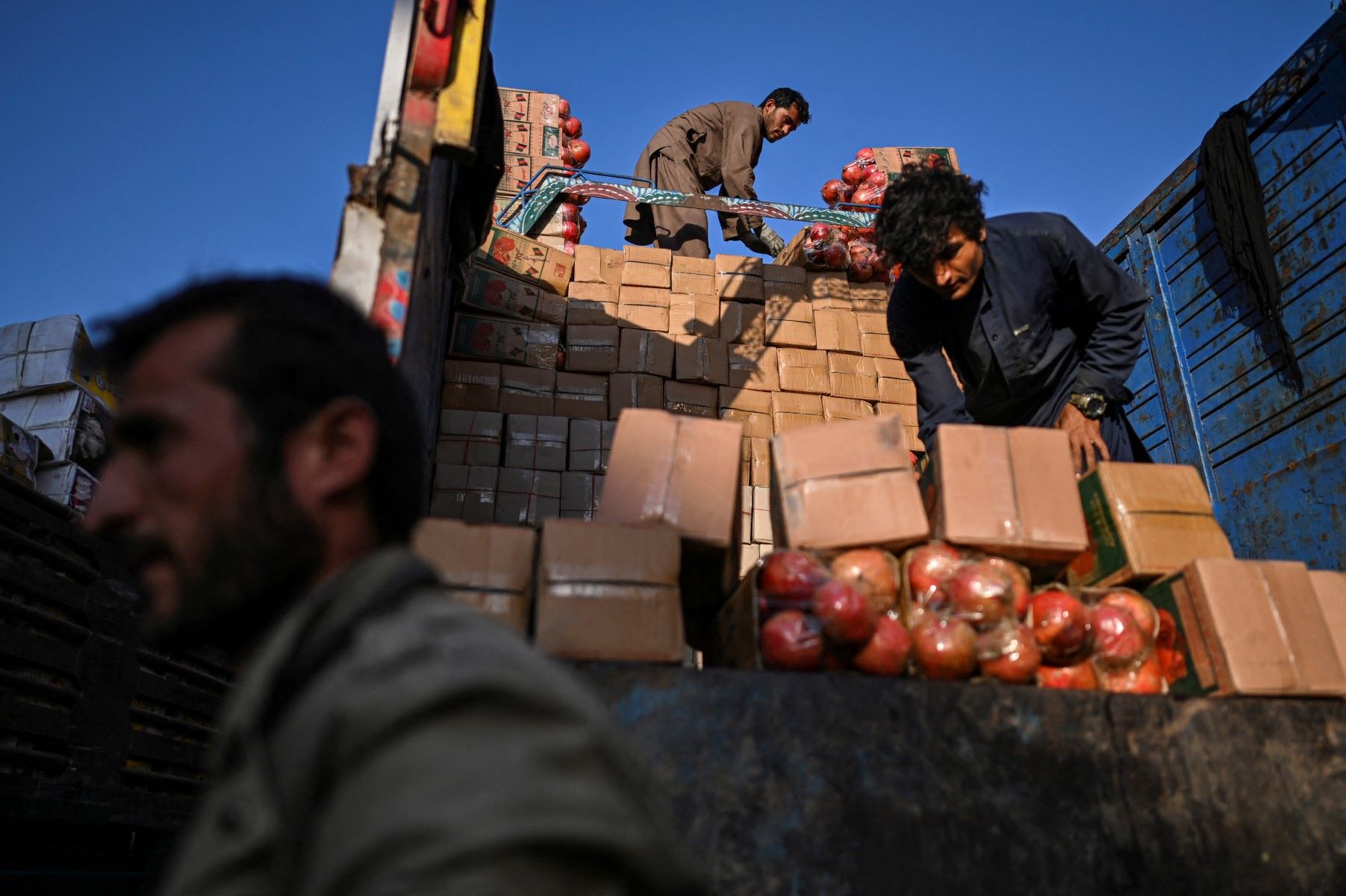 Afghan trade.jpg Afghan trade.jpg