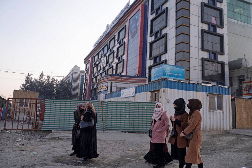 Afghan Women Students University Education 