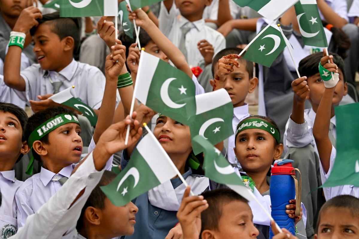 pakistani flag.jpg