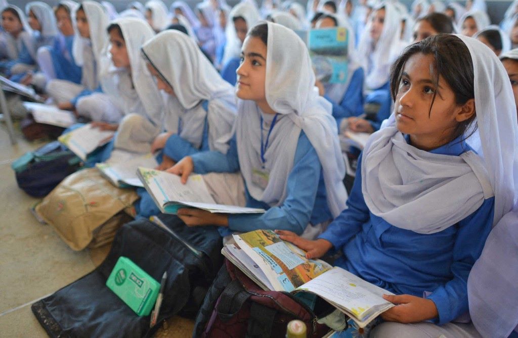 school girls.jpg