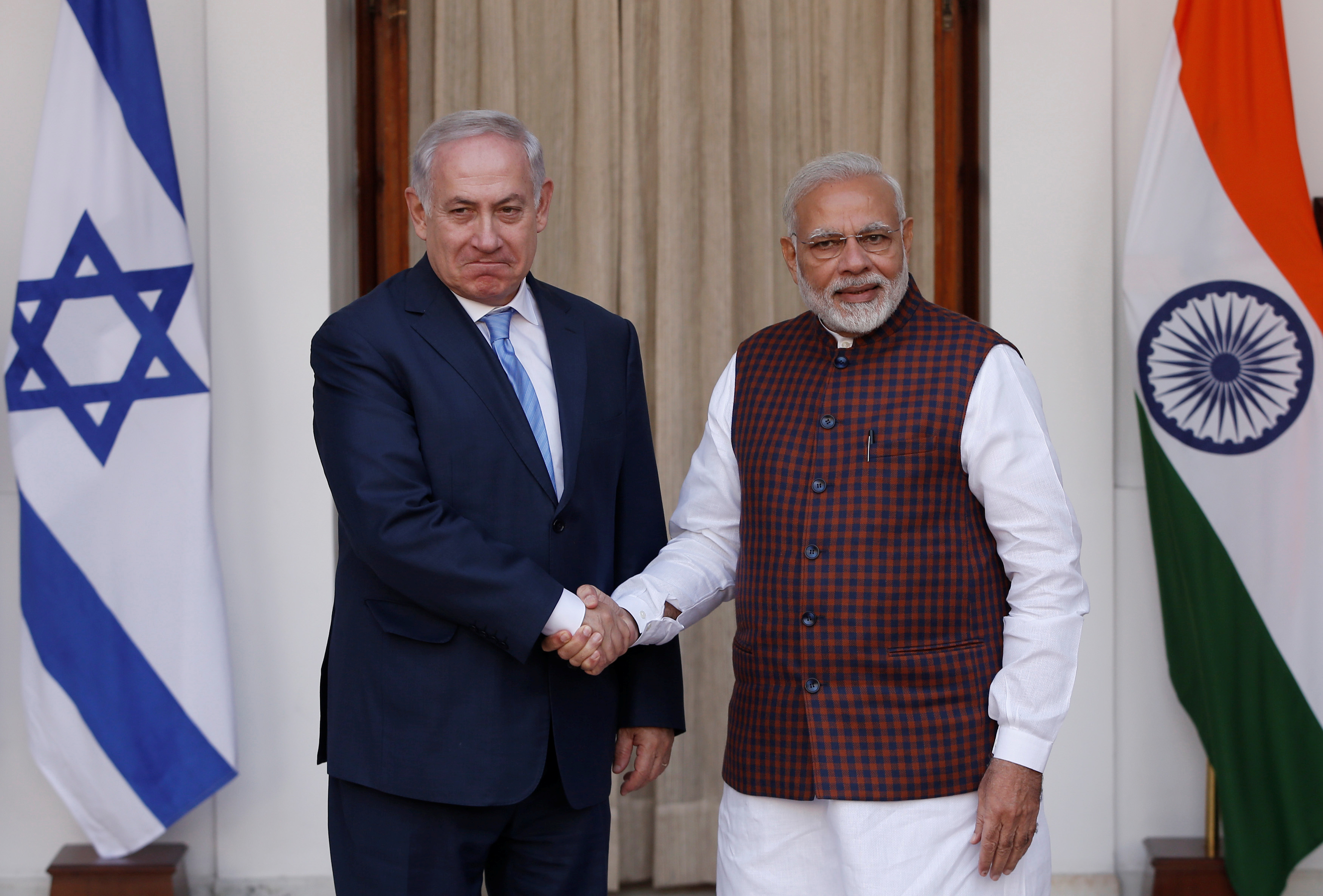Nerander Modi meets Netanyahu.JPG