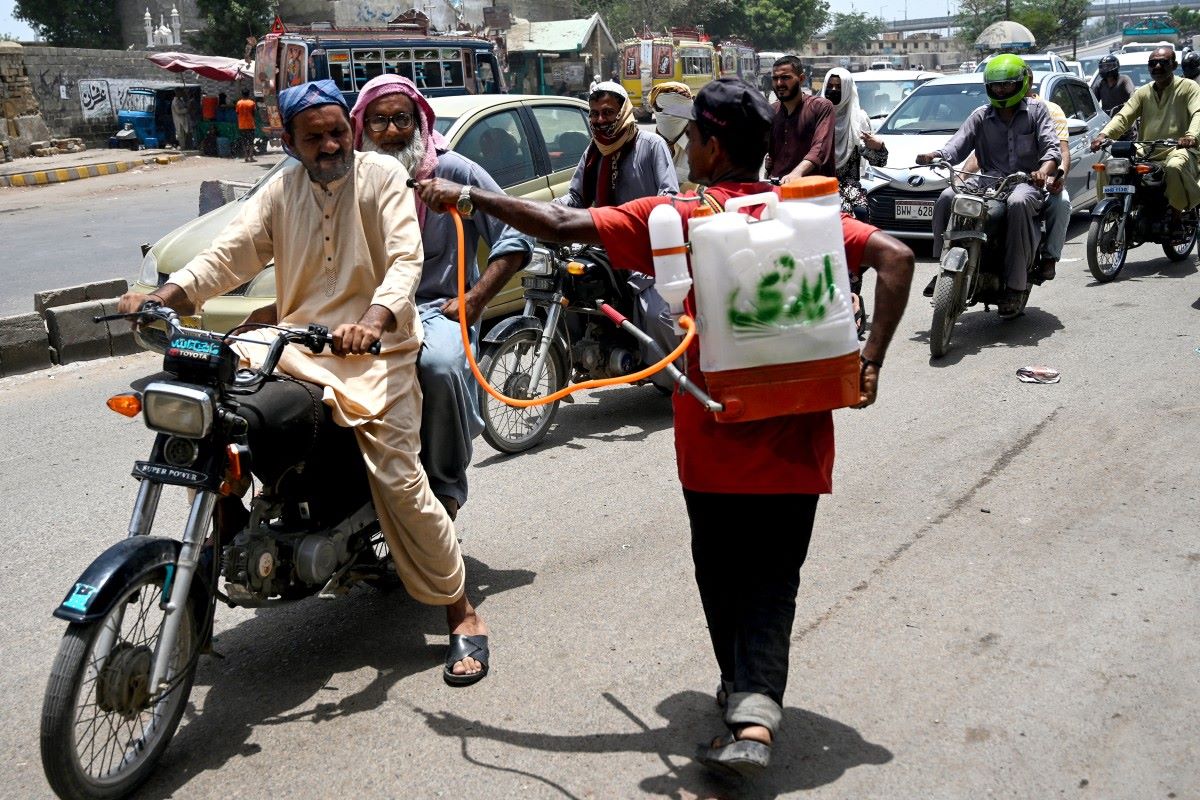 Karachi heatwave.jpg