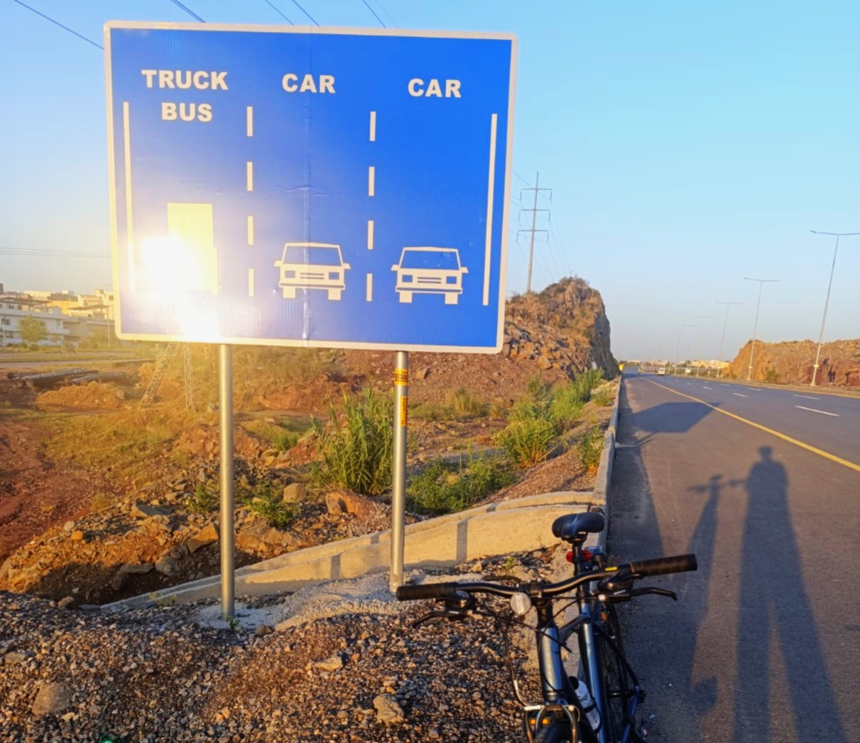 nocyclesignboard.JPG