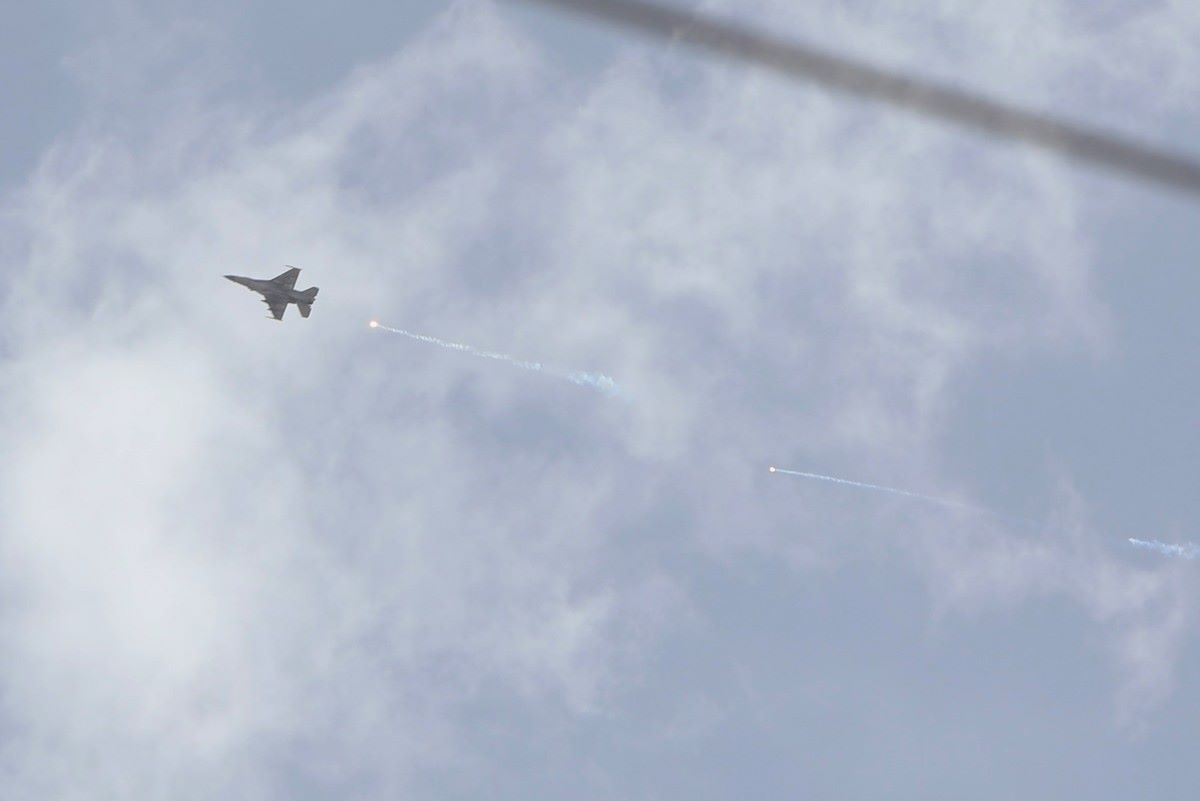 Israeli fighter plane.jpg