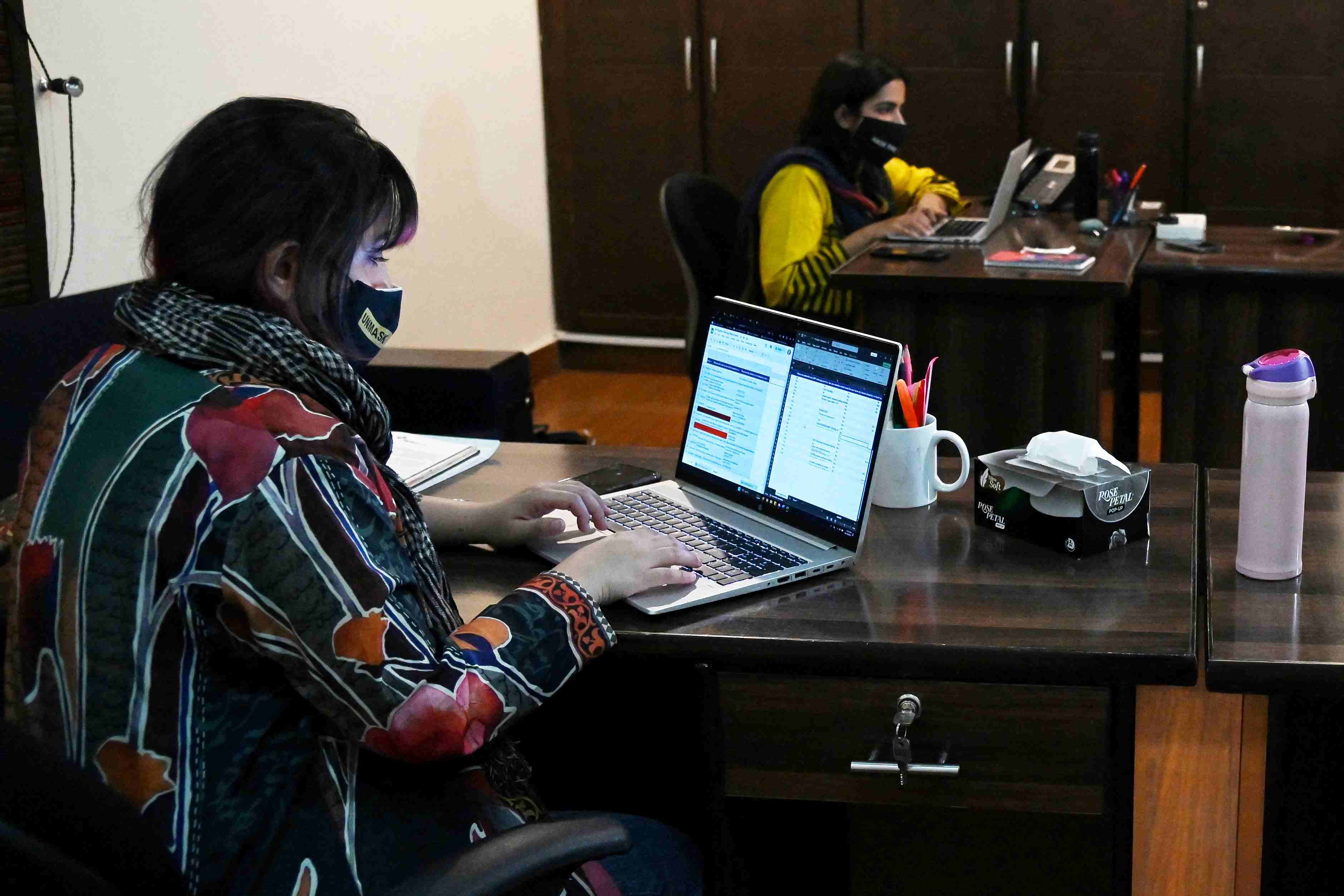 Woman office laptop.jpg