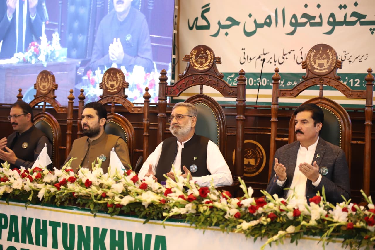 KP jirga 2.jpg