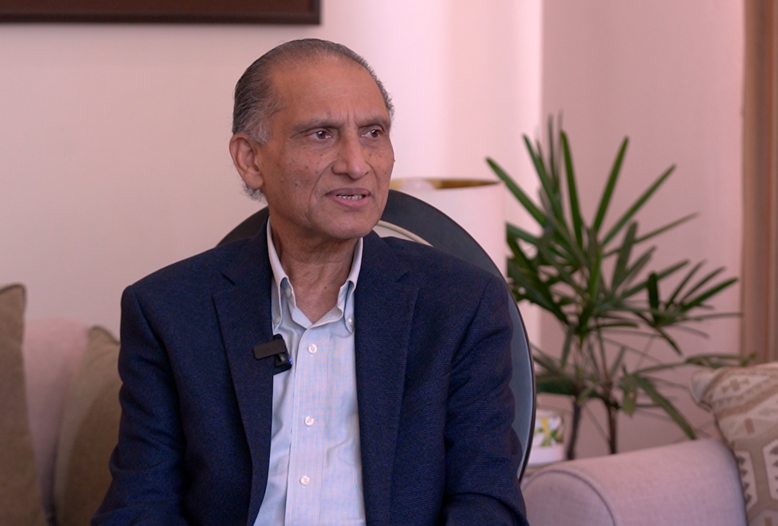 اسلام آباد مذاکرات، اسرائیل سپوائلر کا کردار ادا کرسکتا ہے: اعزاز چوہدری