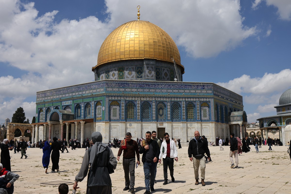 اسرائیلی آبادکاروں کا مسجدِ اقصیٰ کے احاطے میں دھاوا بولنا، پرچم لہرانا قابل مذمت: پاکستان