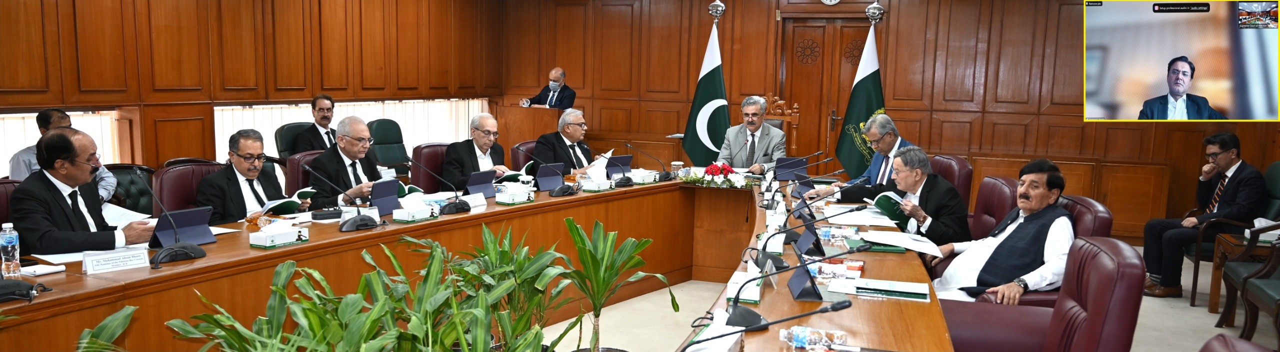 سپریم جوڈیشل کونسل: اعلیٰ عدلیہ کے ججوں کو سیاسی، سفارتی تقریبات میں شرکت کی اجازت