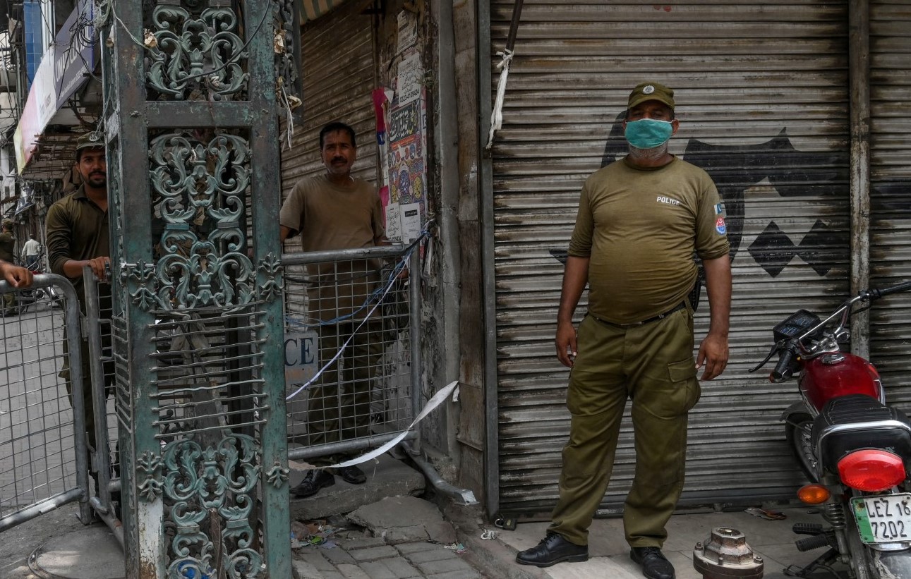 لاہور: بچی کی لاش کی ٹیوشن سینٹر سے برآمدگی قتل یا خود کشی؟ معمہ حل نہ ہو سکا