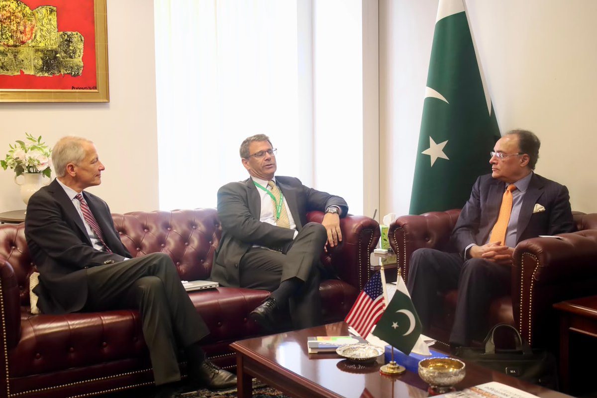 امریکی ٹیکنالوجی کمپنی کا پاکستان میں ریفائنریز میں سرمایہ کاری پر تبادلہ خیال