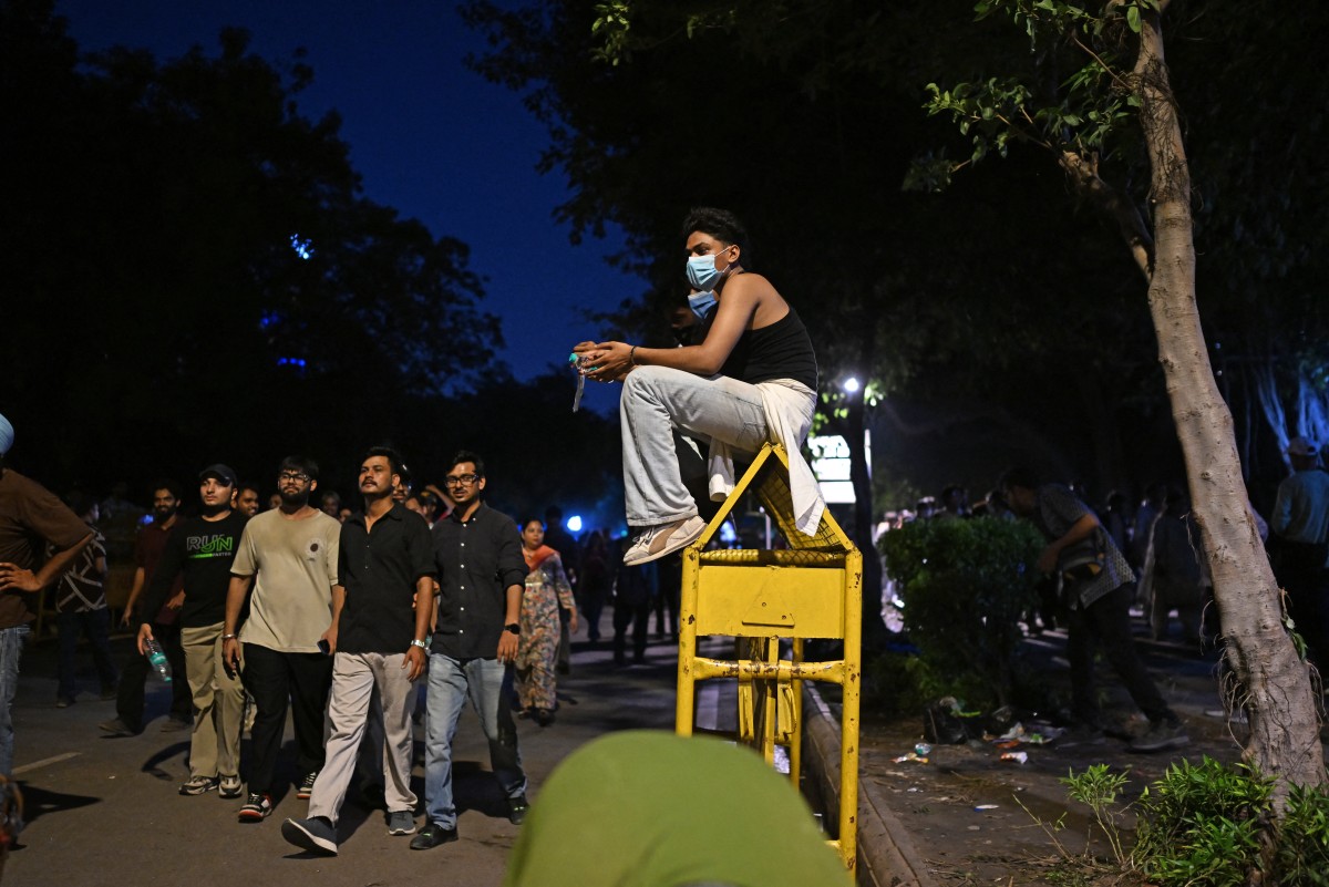 India's Iconic Protest Ends as Education Minister Resigns Amid Student Demands