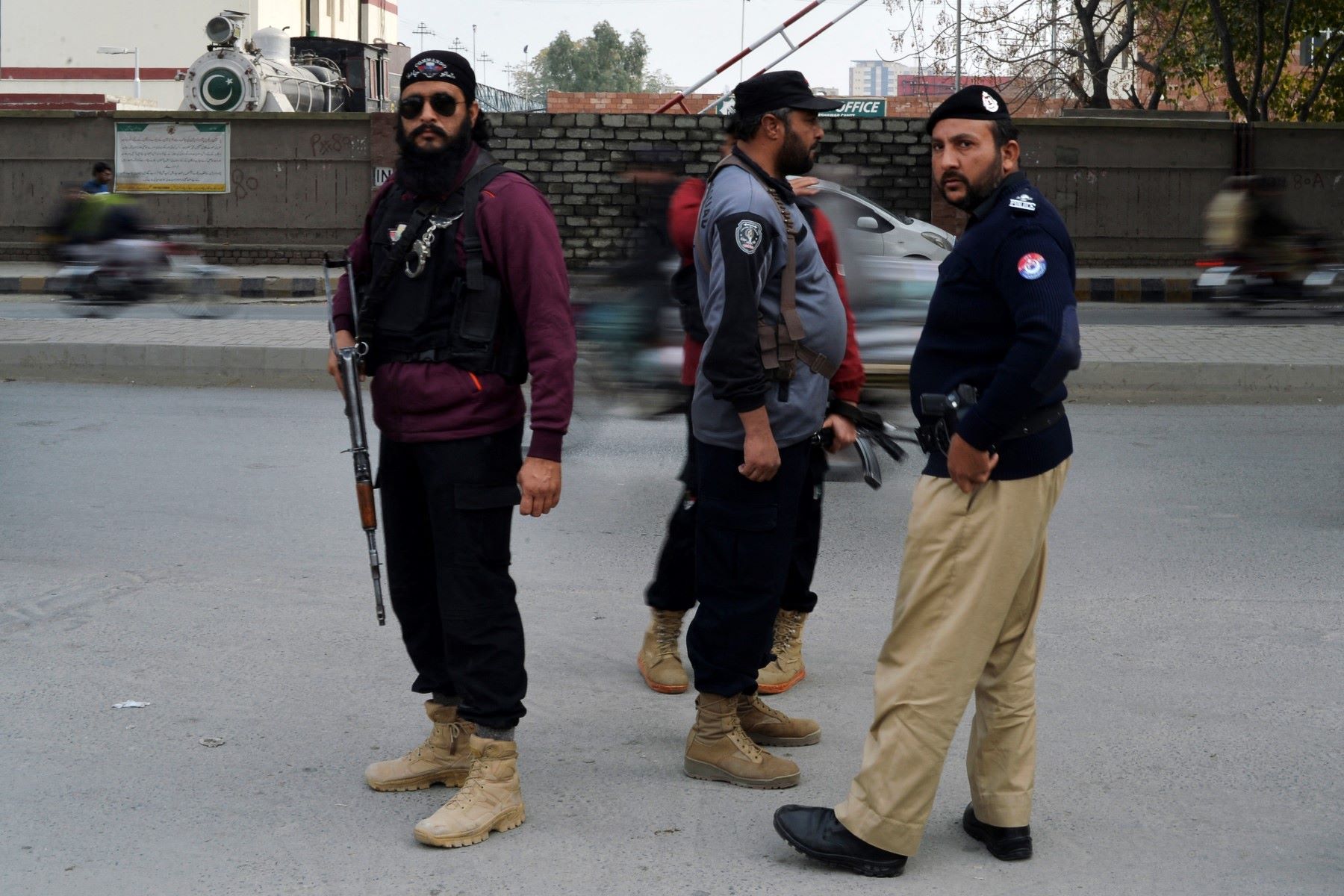 وانا بازار میں دھماکے سے مقامی رہنما جان سے گئے: پولیس