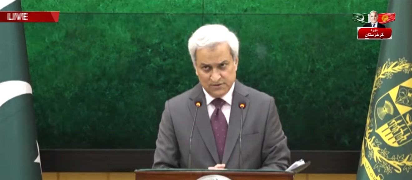 امید ہے امریکہ اور ایران مذاکرات کی میز پر واپس آئیں گے: پاکستان