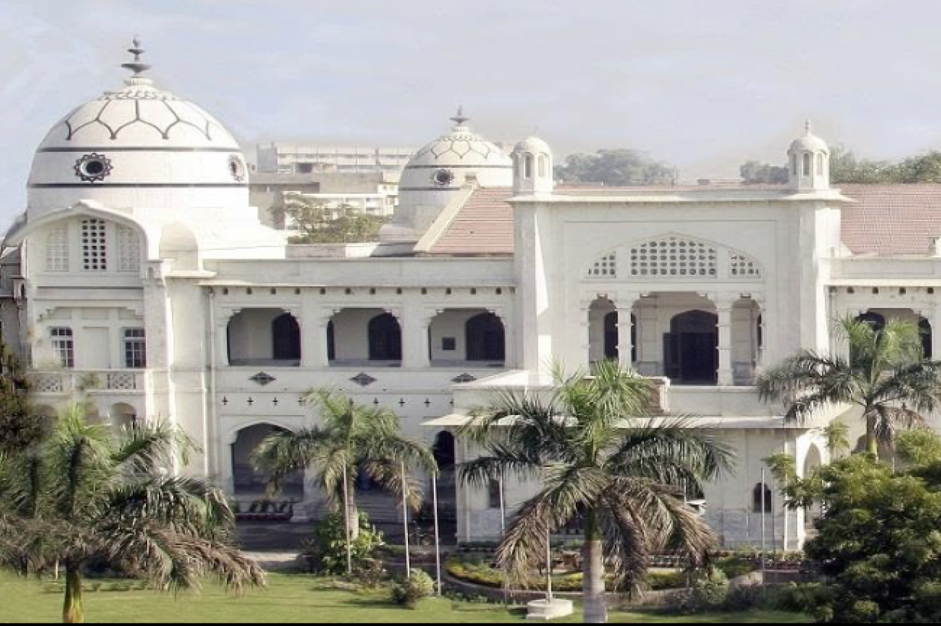افغان میڈیکل طلبہ کی بے دخلی کے خلاف حکم امتناعی میں توسیع
