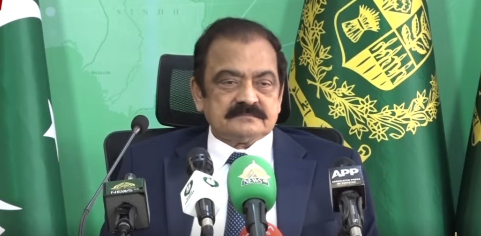 پی ٹی آئی مذاکرات کرے، ریاست کو یرغمال بنا کر مطالبات نہیں منوائے جا سکتے: رانا ثنا