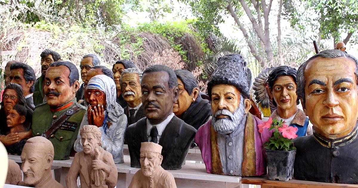 Artists of Peshawar who make sculptures out of mud