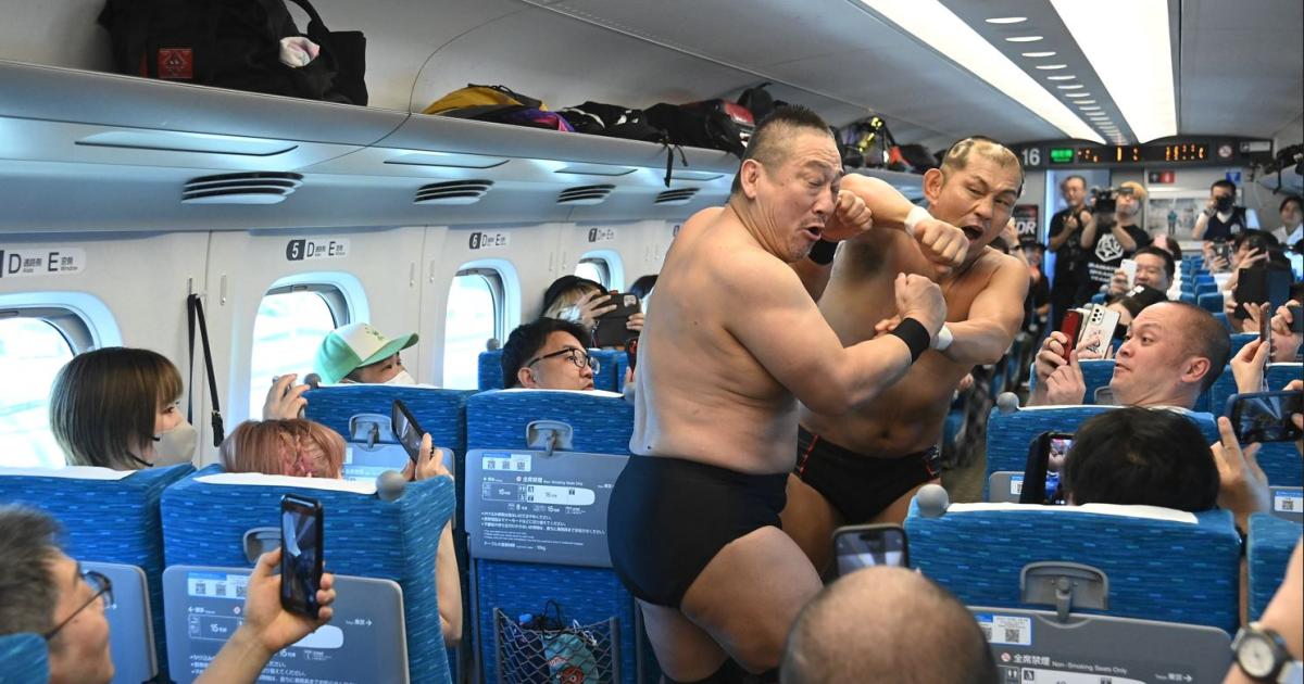 Japon : « la première lutte au monde » en train à grande vitesse