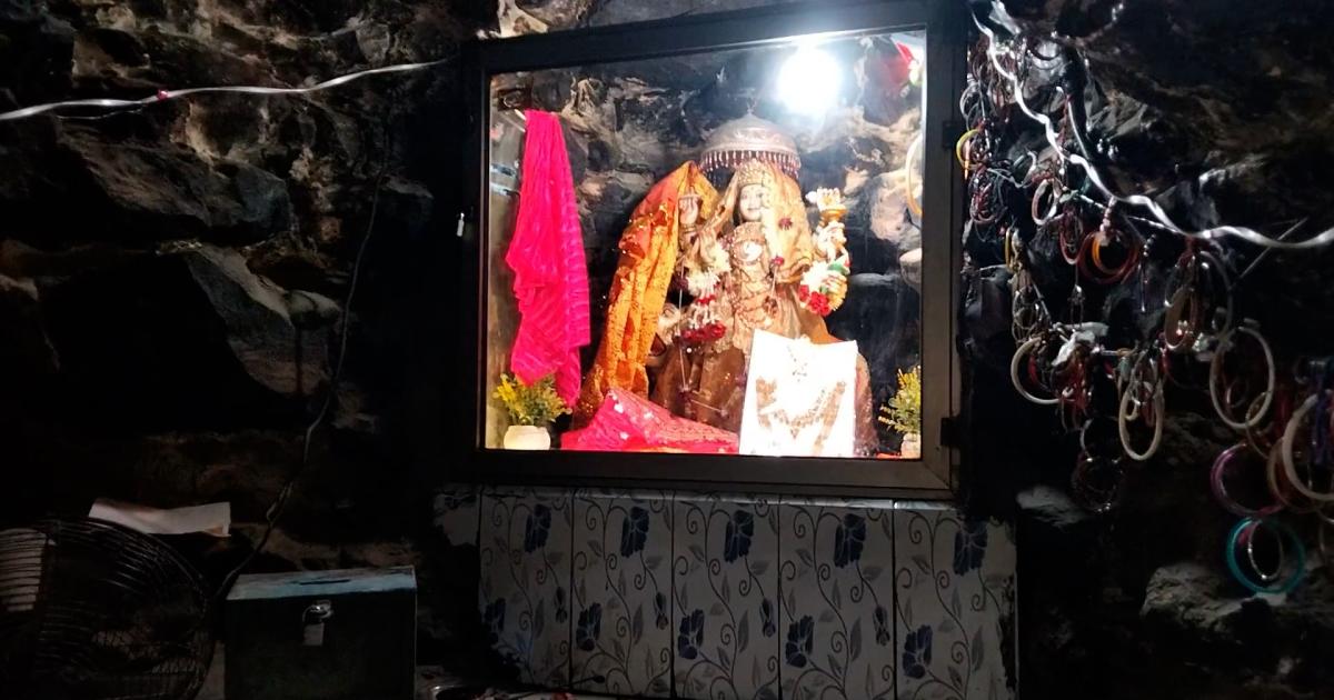 سکھر میں اروڑ کا تاریخی مندر بچانے کے لیے کان کنی پر پابندی