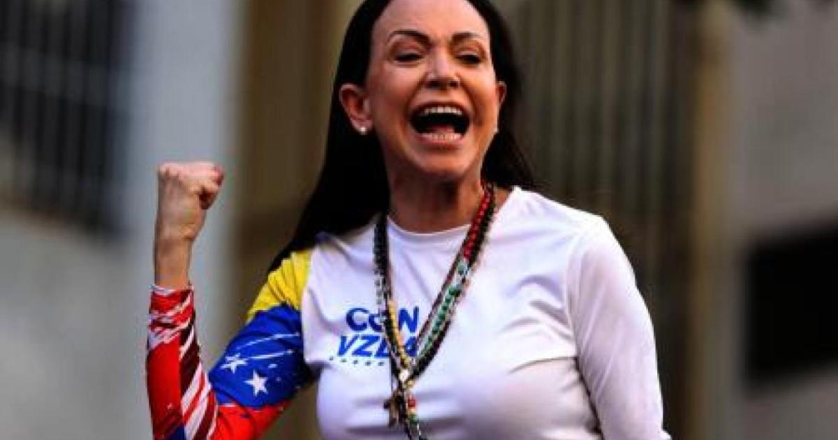 وینزویلا کی نوبل انعام یافتہ اپوزیشن لیڈر کو ’مفرور‘ قرار دینے کی دھمکی