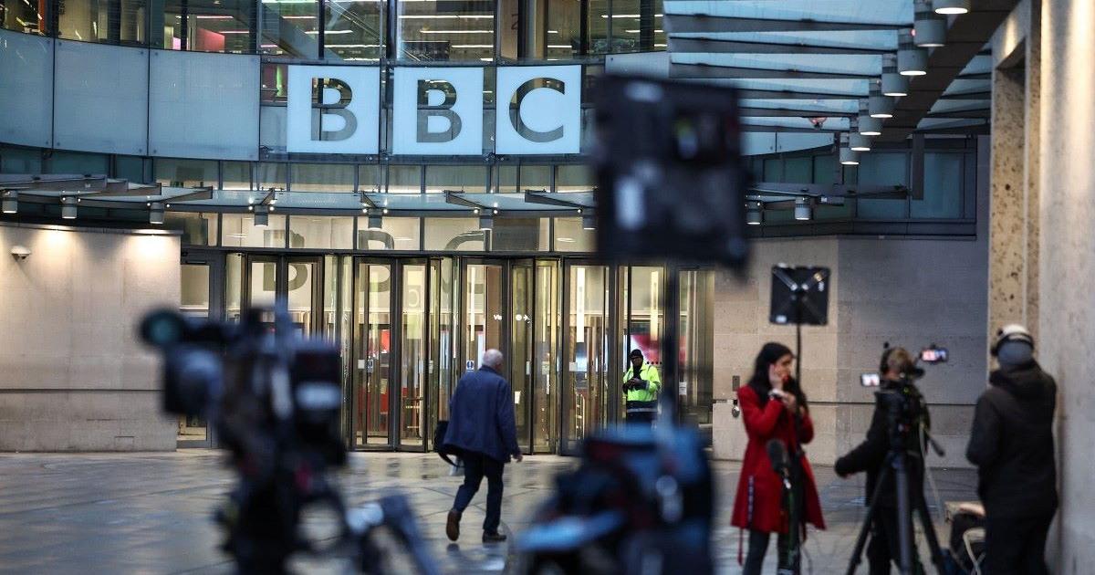 بی بی سی: ٹرمپ کی سفارتی سودے بازی کا نیا مہرہ