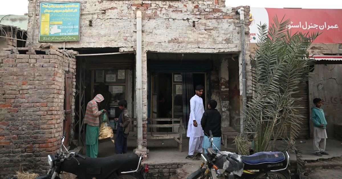 پاکستان میں چھ لاکھ سے زیادہ جعلی ڈاکٹر: میڈیکل ایسوسی ایشن