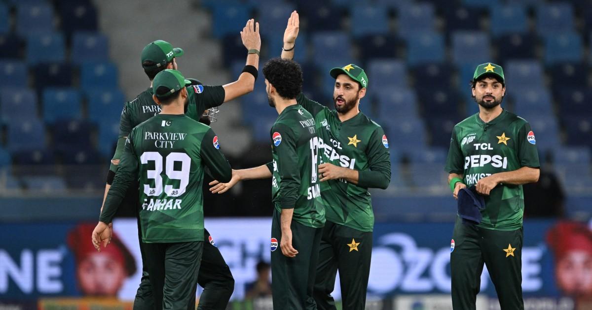 ٹی ٹوئنٹی ورلڈ کپ کے لیے پاکستان کے 15 رکنی سکواڈ کا اعلان