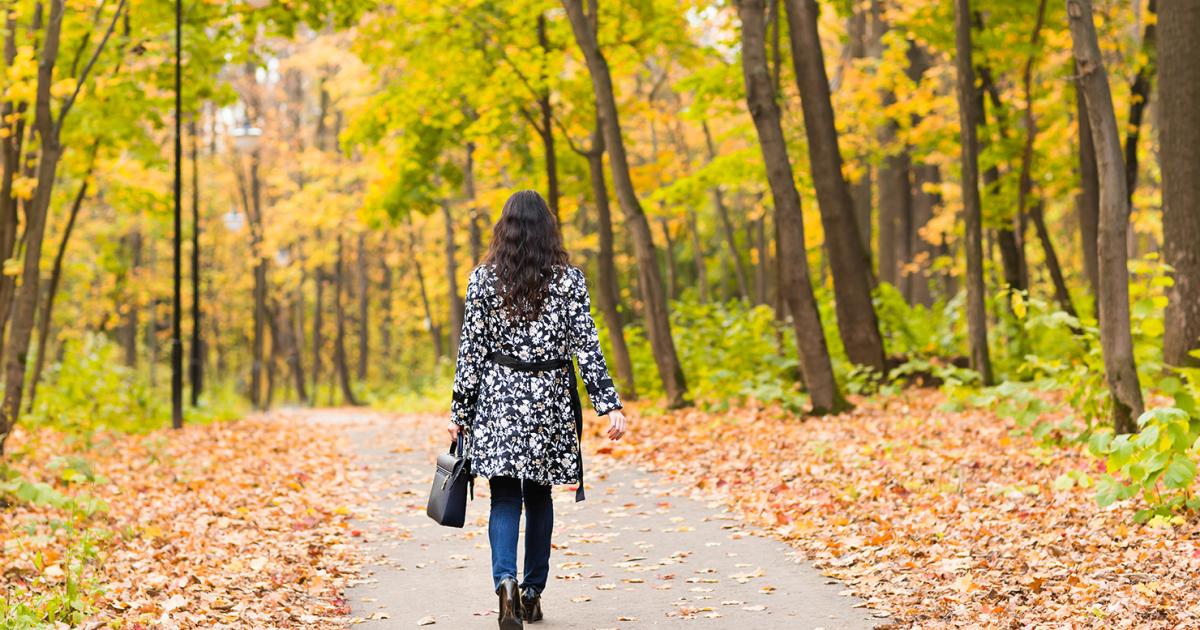 4000 قدم کی روزانہ واک بڑی عمر کی خواتین کی زندگی بڑھا سکتی ہے: تحقیق