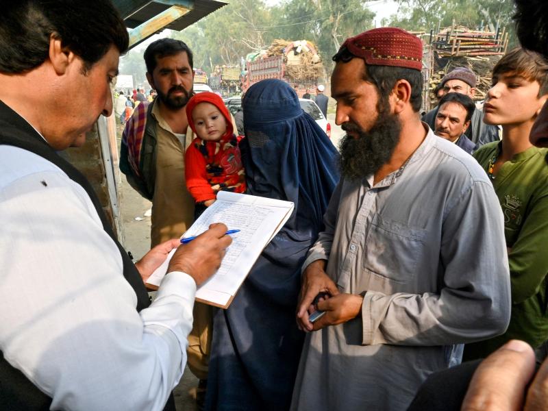 بنگلہ دیش میں کم عمری میں شادیوں کا بڑھتا ہوا رجحان Independent Urdu 