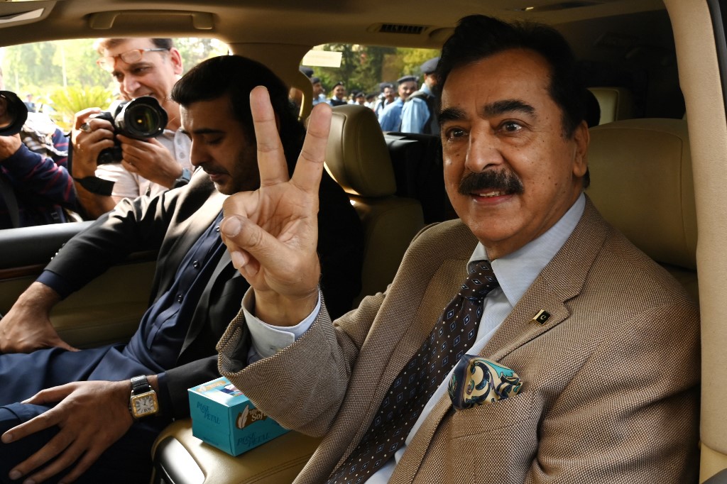 Yousaf Raza Gillani