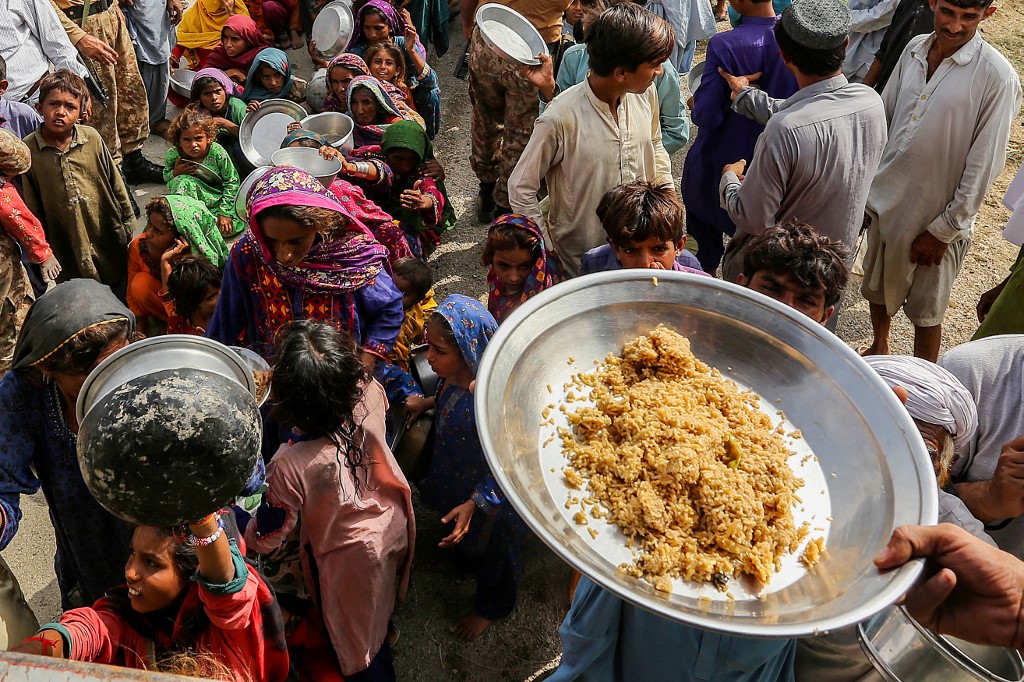 Rajanpur Flood.jpg