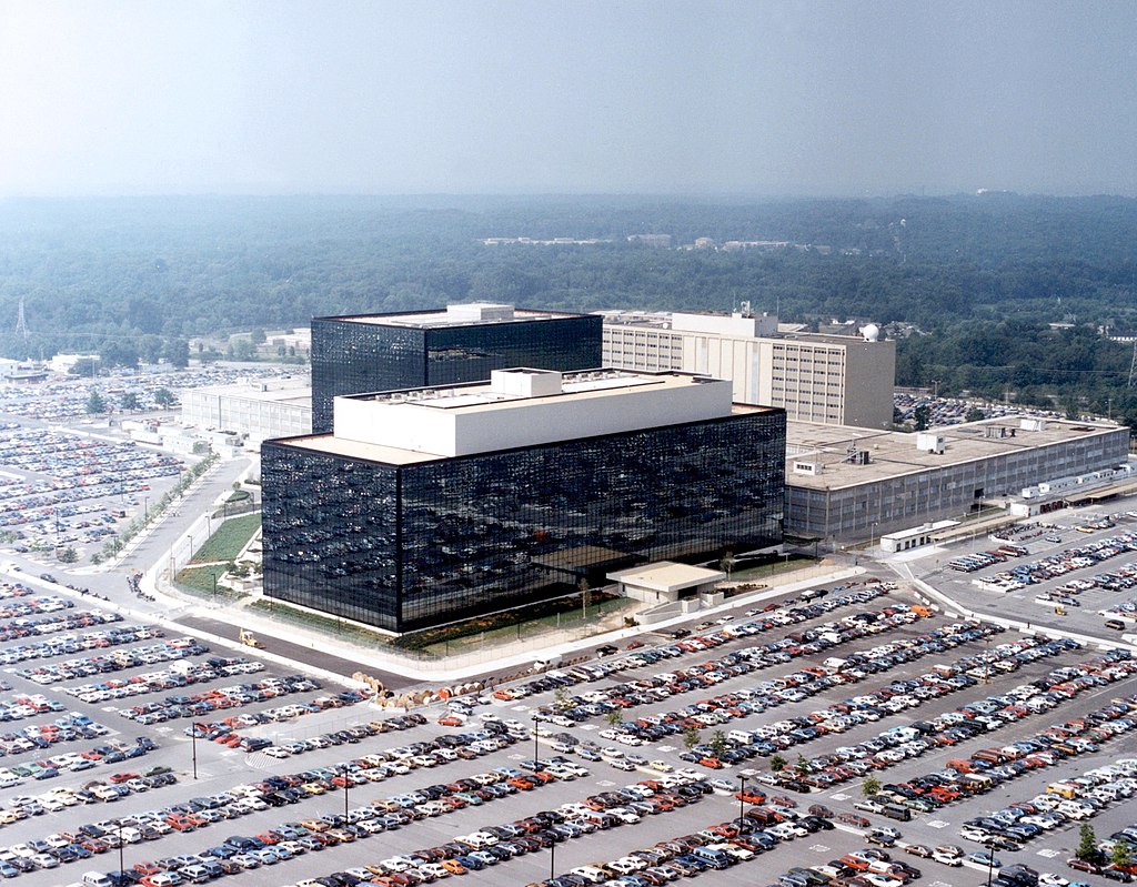 1024px-National_Security_Agency_headquarters,_Fort_Meade,_Maryland.jpg