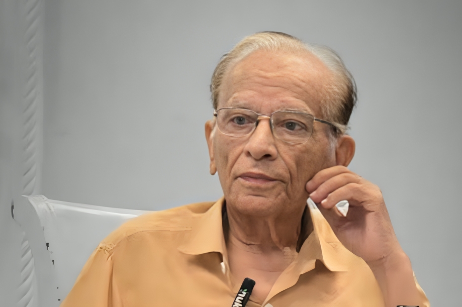 Qamar Ahmad