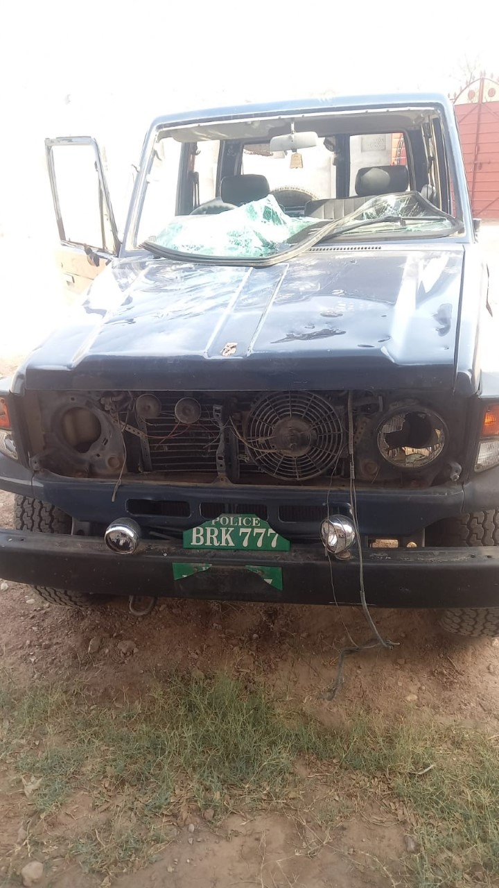  PUNJAB POLICE  VAN