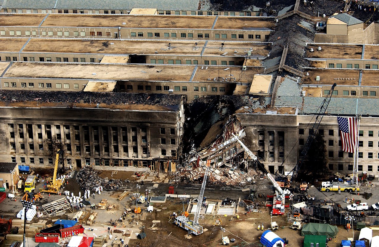 1280px-Aerial_view_of_the_Pentagon_during_rescue_operations_post-September_11_attack.jpeg