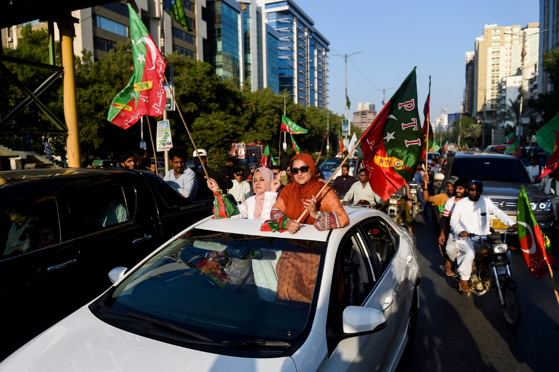 PTI-Rally-Karachi-AFP.jpg