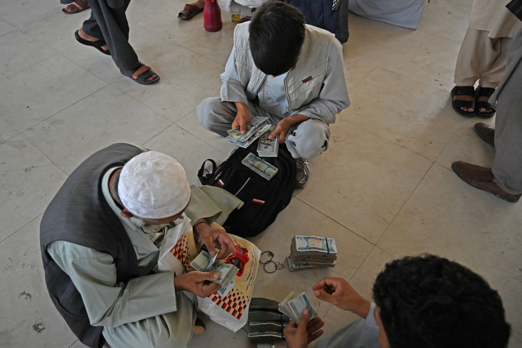 Afghanistan Currency dealer economy