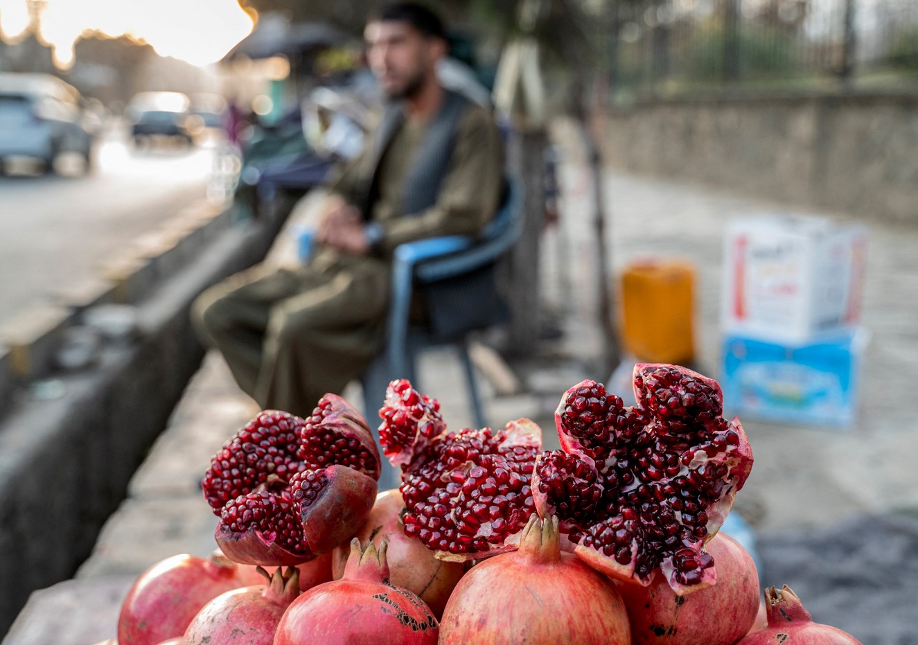 AFGHAN POMENGRENATE.jpg