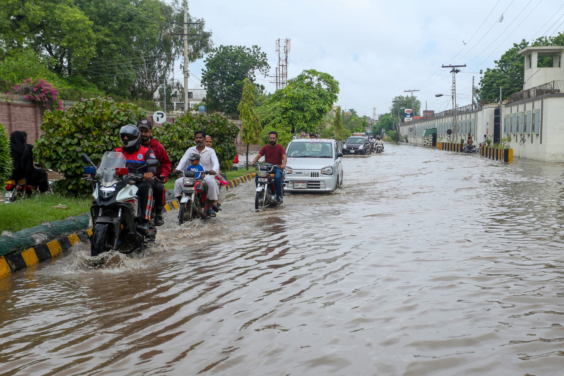 AFP__20240830__36F37WL__v2__Preview__PakistanWeatherRains.jpg