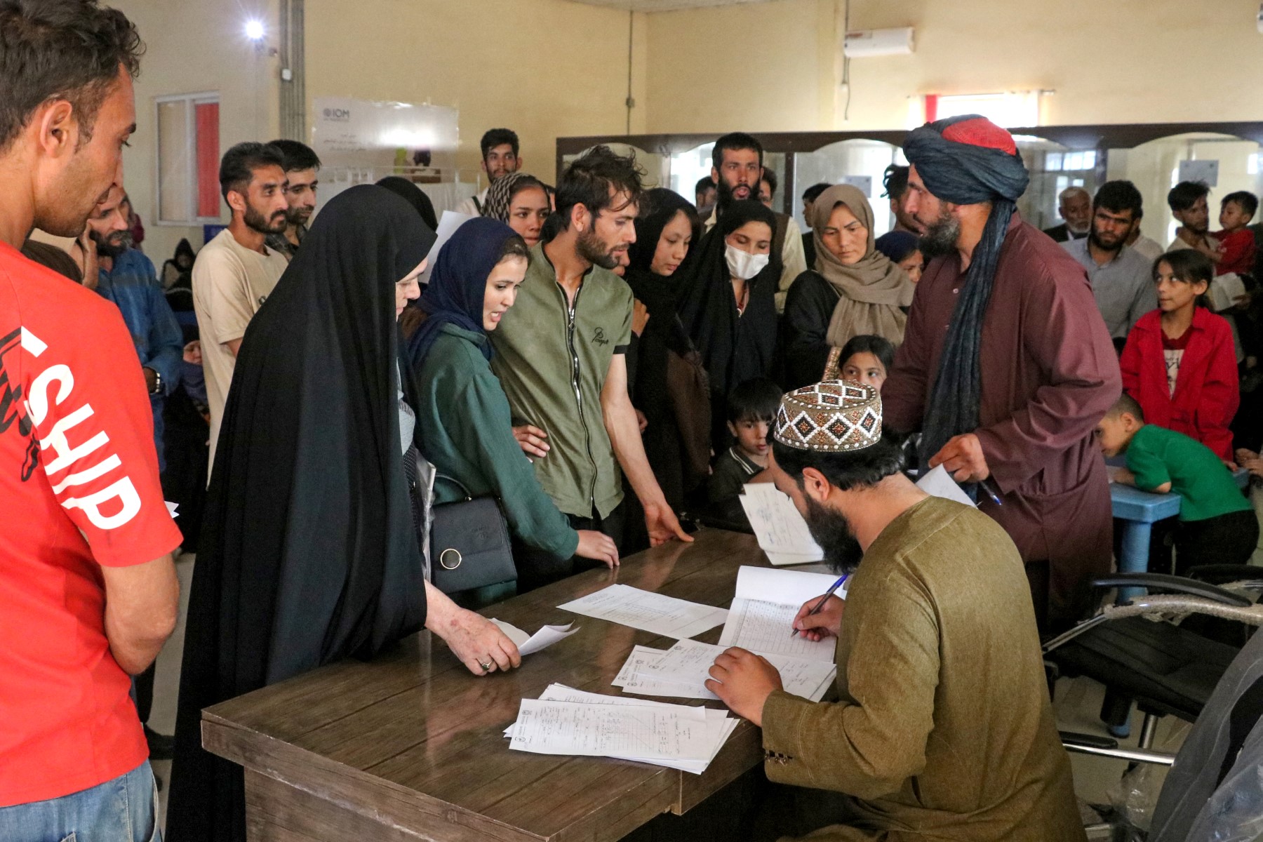 AFP__20240925__36GB2BF__v1__MidRes__AfghanistanIranRefugeeRights.jpg