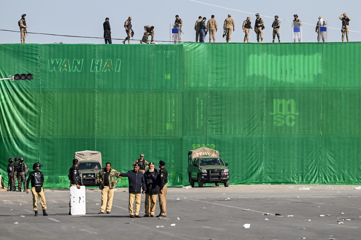 pti-protest.jpg