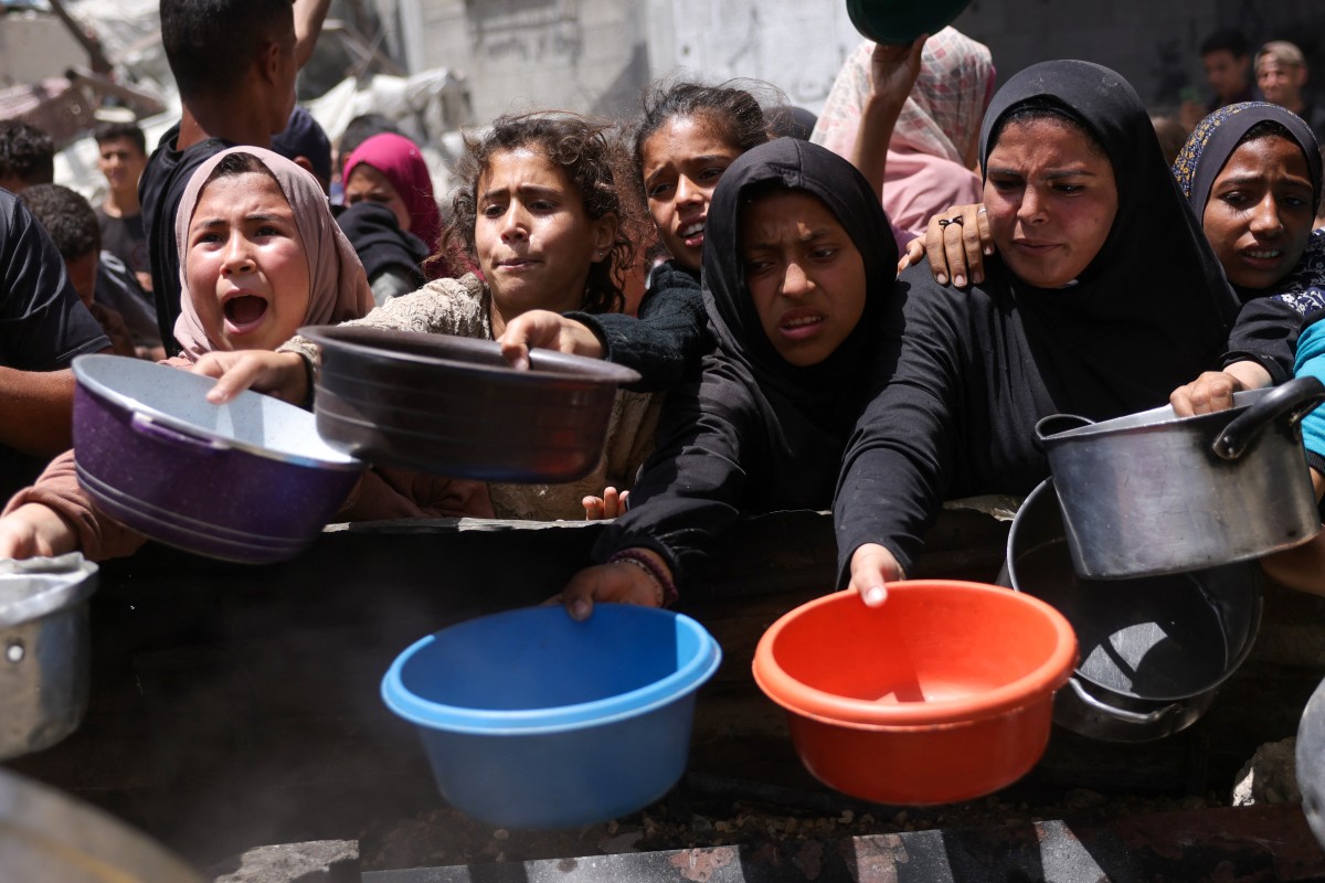 Gaza Food Distribution 