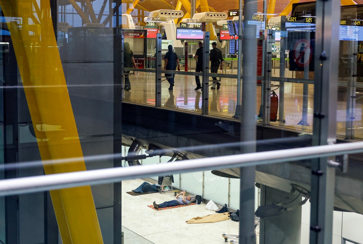 AFP__20250602__48KG7CB__v1__Preview__SpainReportageMadridAirportAviationPoverty.jpg