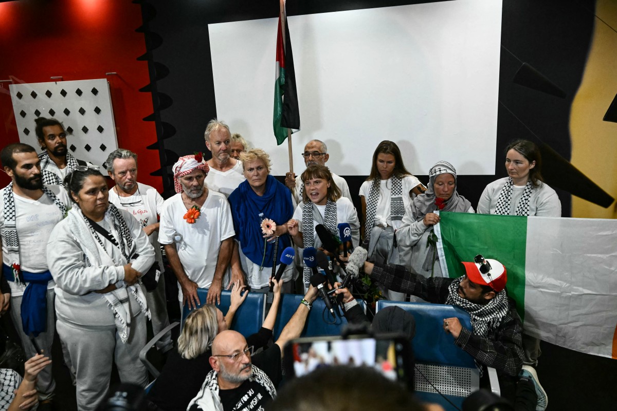AFP__20251006__77VP96H__v1__MidRes__GreeceIsraelPalestiniansConflictDiplomacyAidFlot.jpg
