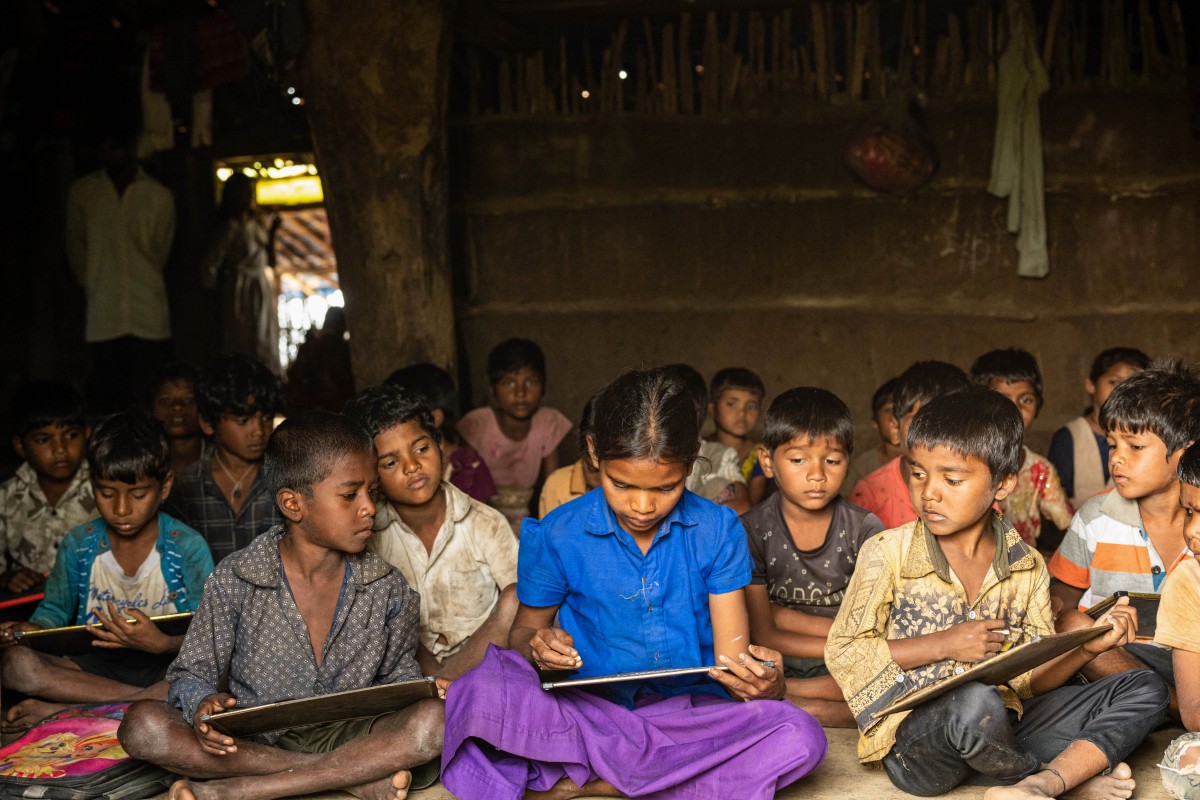 INDIACLASSROOM.jpg