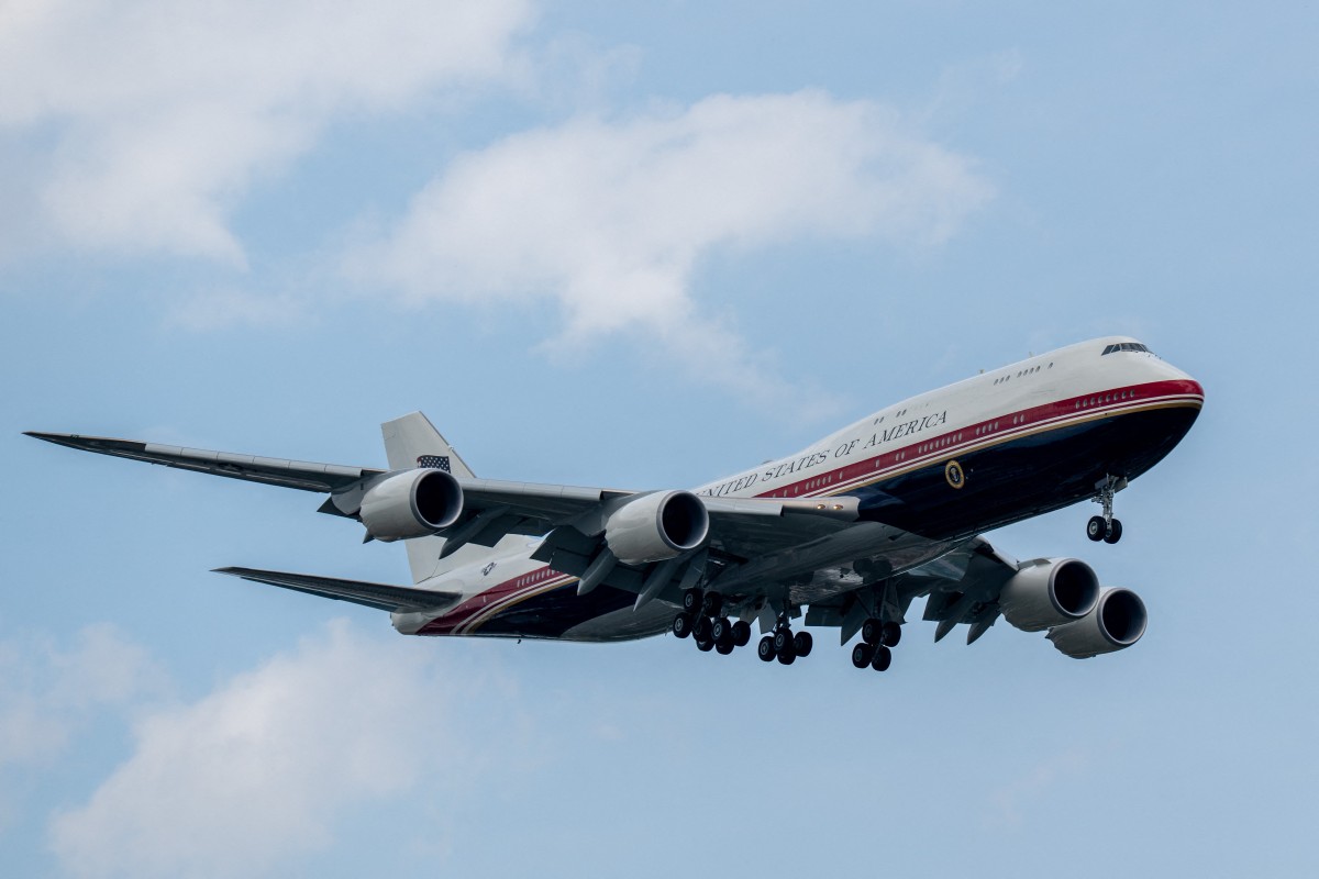 New AirForceOne A Boeing 7478 Gifted To Trump