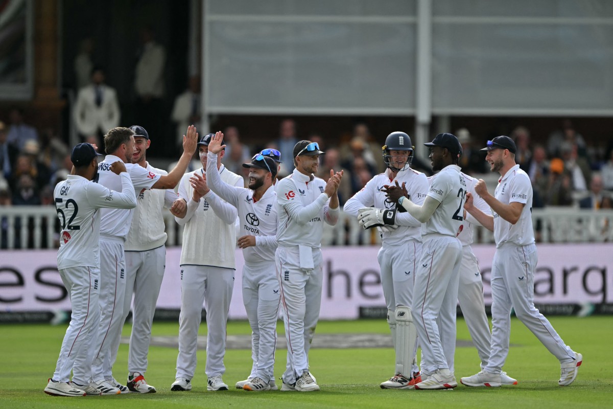 england-test-team.jpg