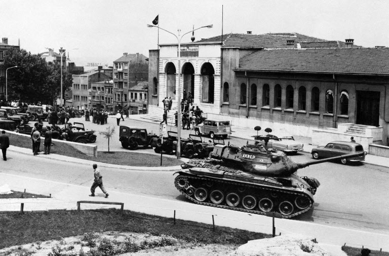 AFP__TurkeyCoupTroops1960.jpg